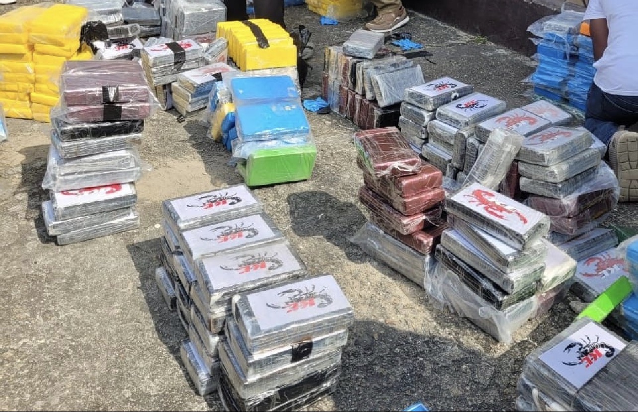 NDLEA - US - UK Probe $235m Cocaine Seizure In Lagos - Gatekeepers News