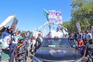 Massive Crowd Turns Out As Zulum Presents N890.33 Billion Appropriation Bill