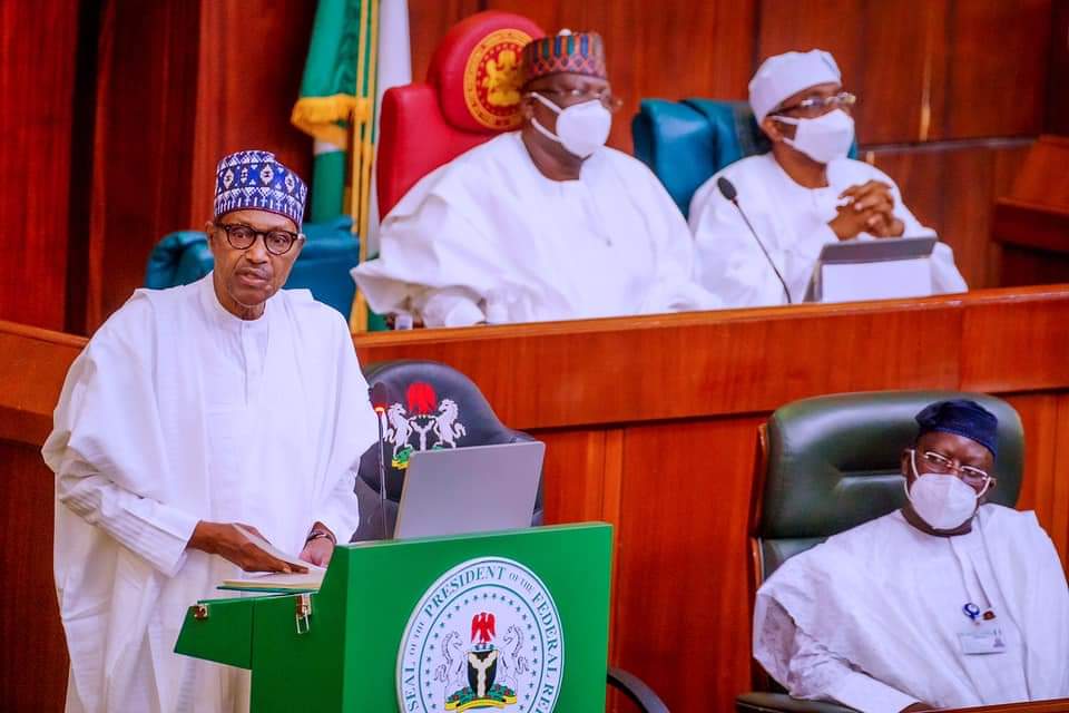 PHOTOS: Buhari Presents 2022 Budget To NASS