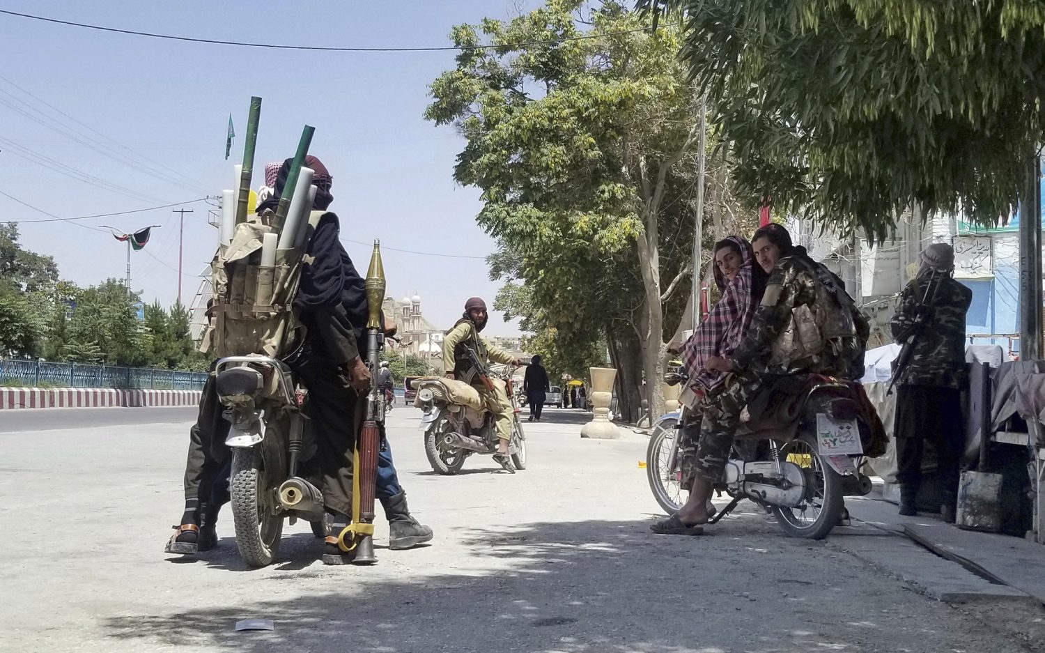 Taliban Militants Storm Kabul As U.S Evacuates Diplomats