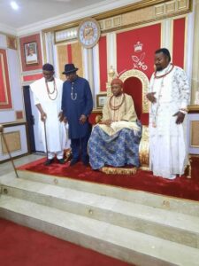 PHOTOS: Goodluck Jonathan Visits Olu Of Warri