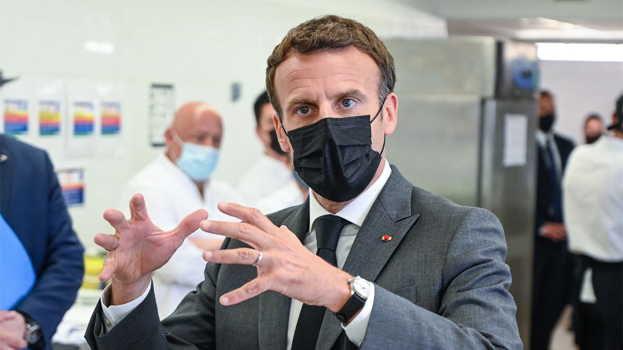 ISIS Macron