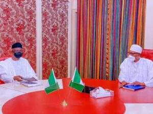 PHOTOS: Buhari Meets Pastor Bakare
