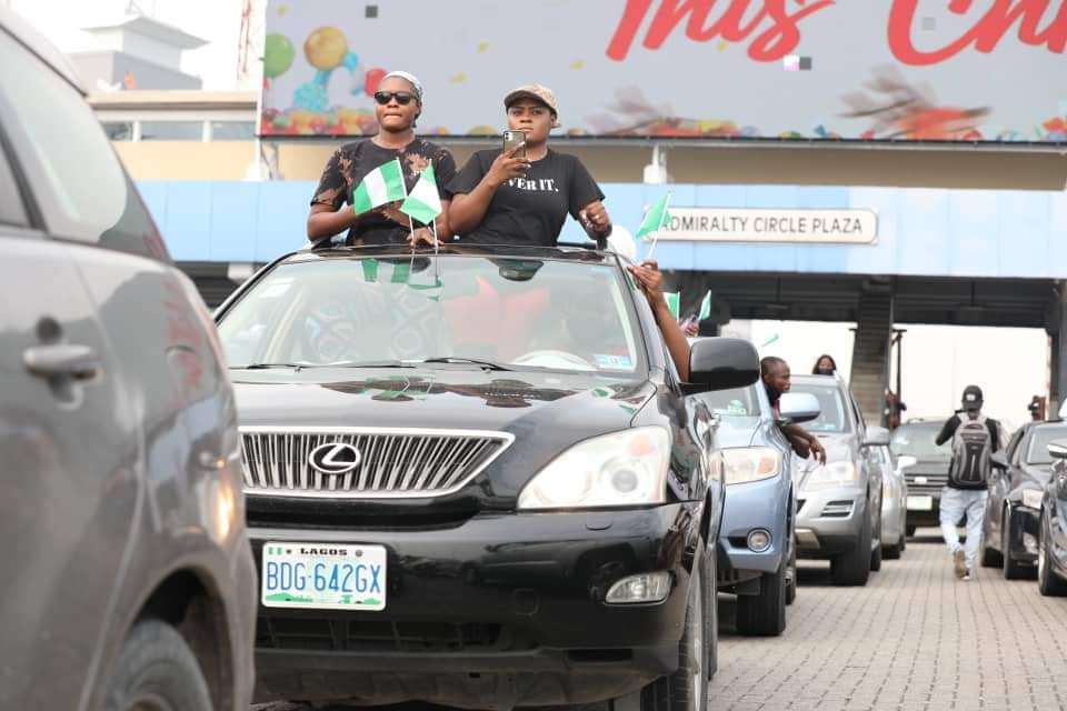 PHOTOS: Falz And Mr Macaroni Lead Car Procession At Lekki Tollgate