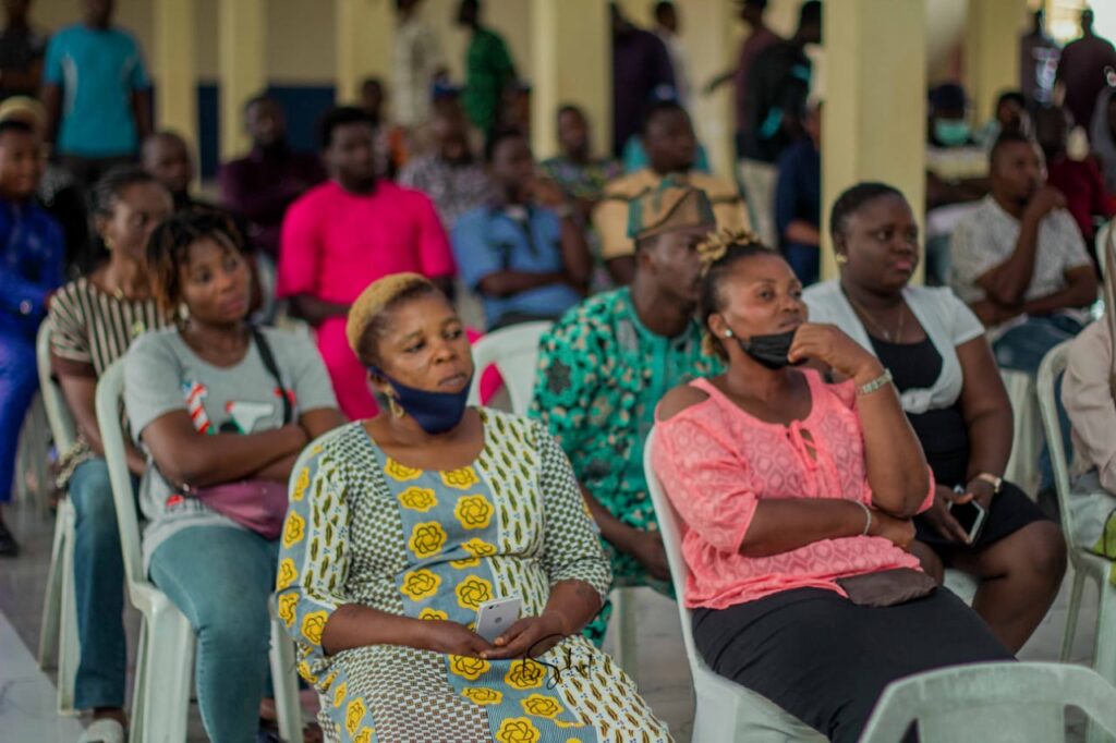 Odunmbaku Pledges Support Support To Ojodu Youths