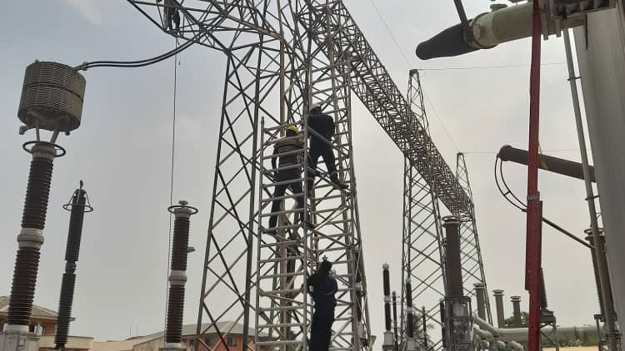 FG Announces Restructuring Of Five Electricity DISCOs