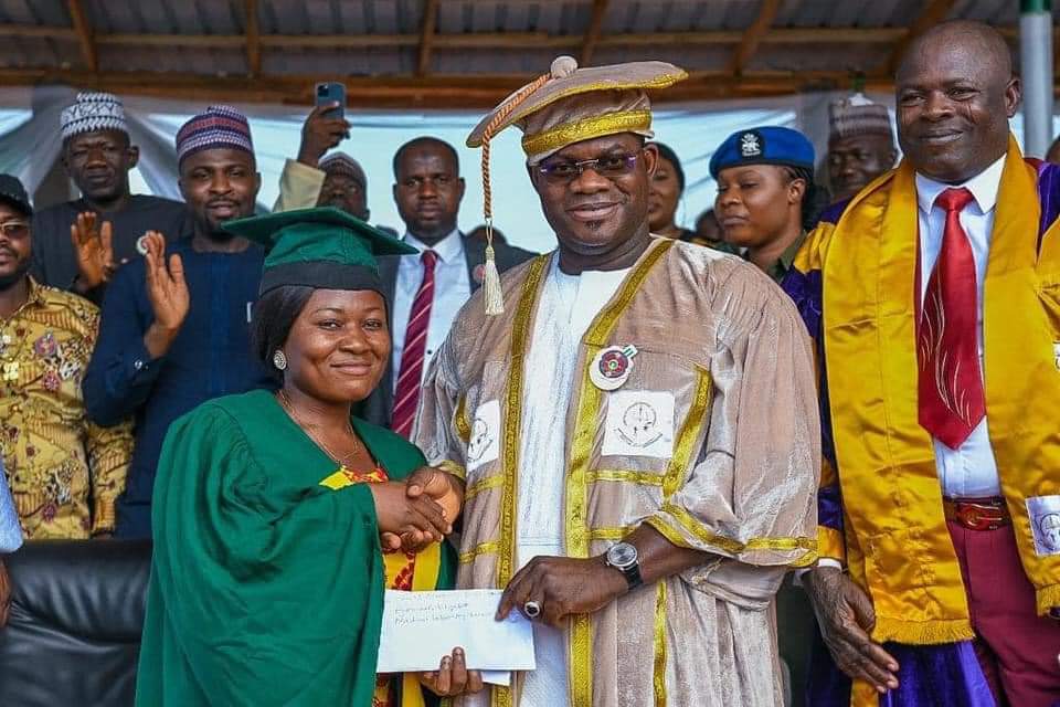 Yahaya Bello Grants Automatic Employment To Best Graduating Students Of Idah College