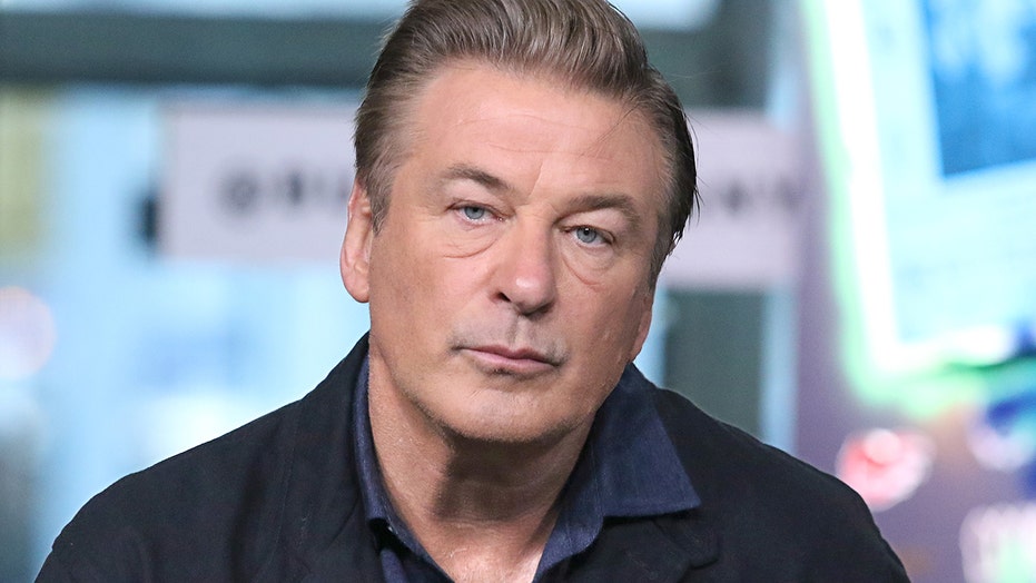 Alec Baldwin Deletes Twitter Account Days After Interview On Shooting Of Hutchins