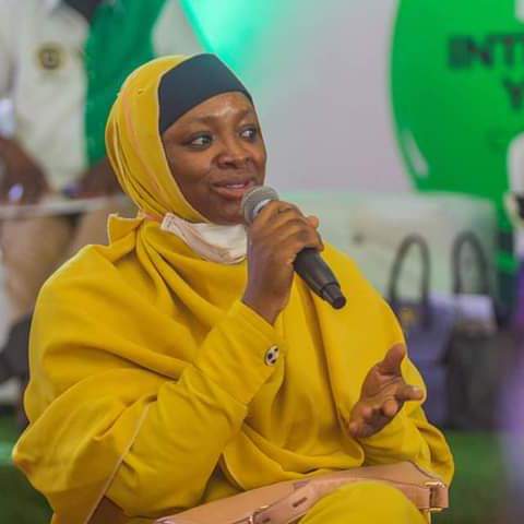 Dr. Azeezat Yishawu Becomes First Female Speaker of Nigerian Youth Parliament