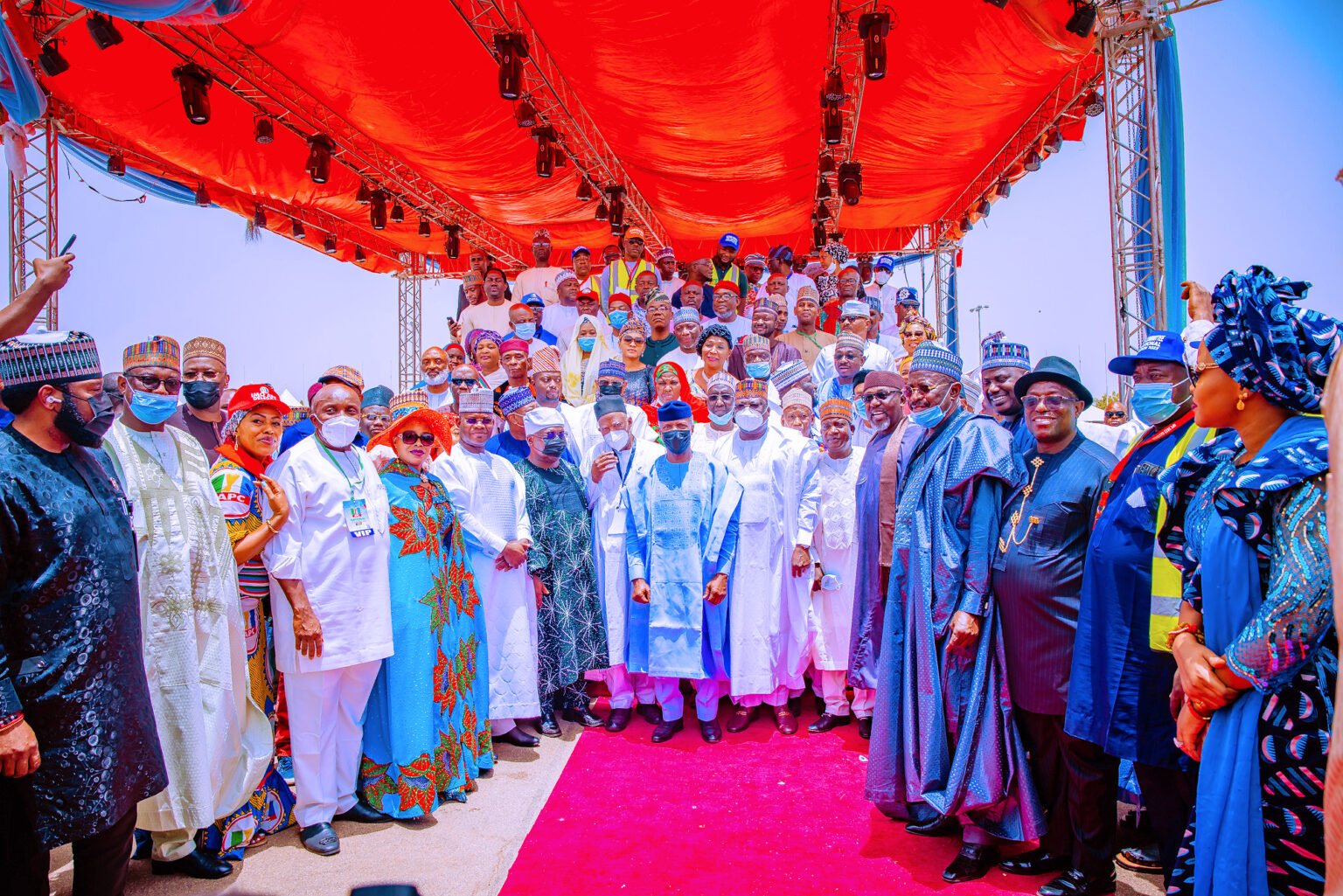 Buhari Attends Swearing-in Of APC National Working Committee