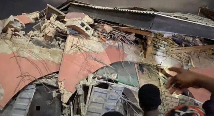 JUST IN: Many Trapped As Three-storey Building Collapses In Lagos