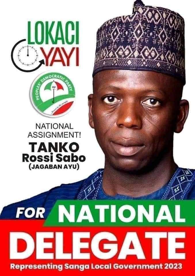 PHOTOS: PDP Delegate Distributes 'Largesse' From Presidential Primary