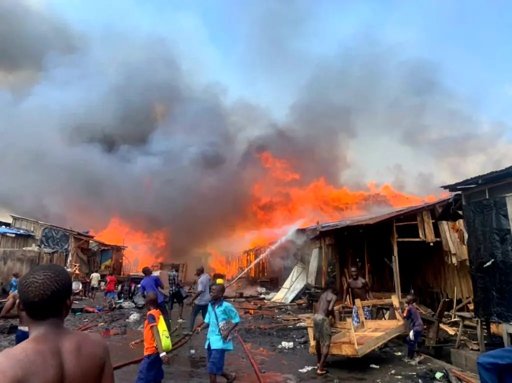 JUST IN: Many Houses Razed As Fire Breaks Out At Oko Baba - Ebute Metta