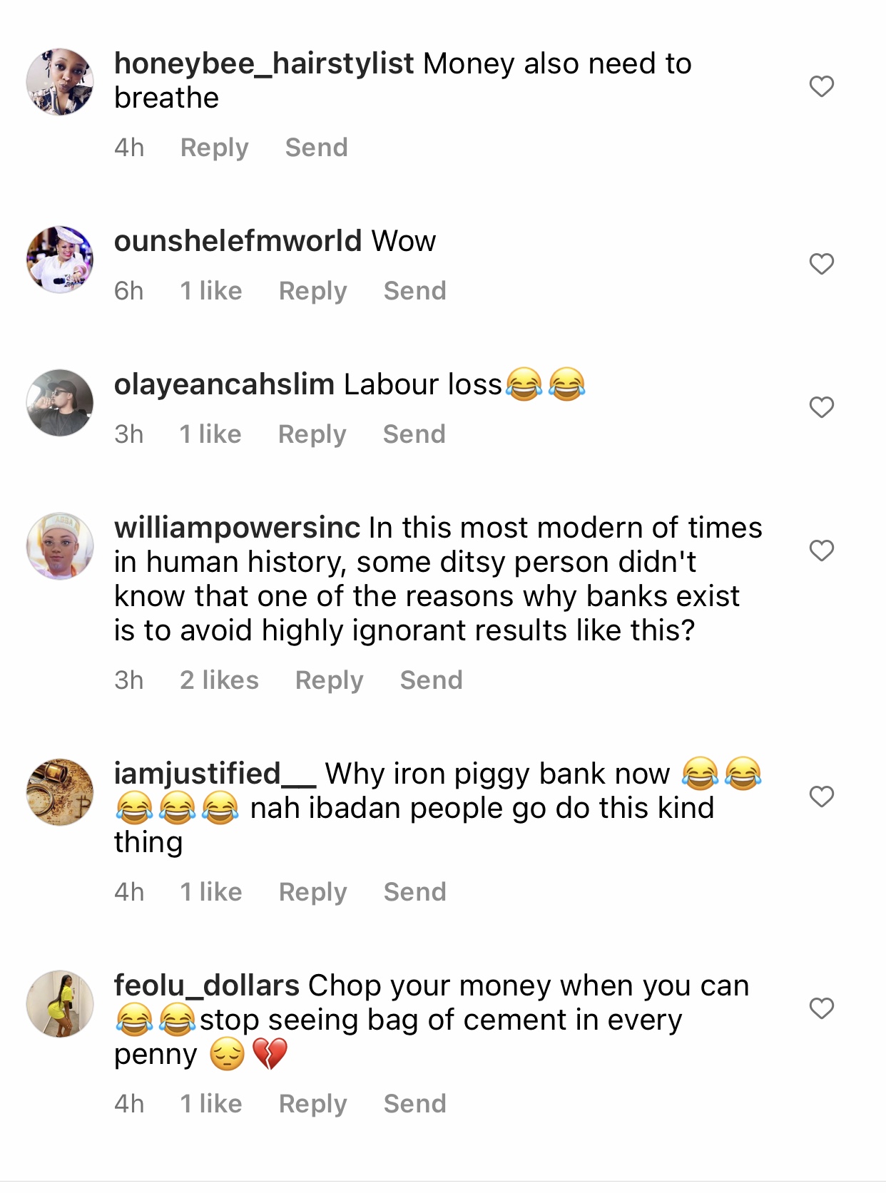 VIDEO: Nigerians React As Bank Customer Deposits Mutilated N1000 Notes