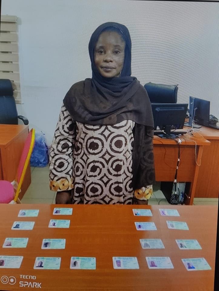 EFCC Arrests Woman With 18 PVCs