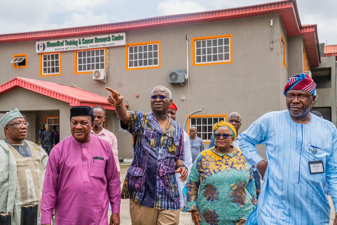 PHOTOS: Fashola Leads Board of Trustees Members To NIMR 