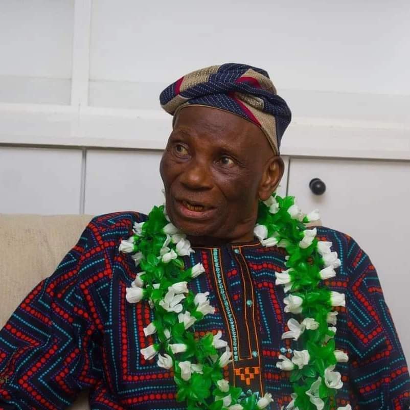 JUST IN: Designer Of Nigerian Flag Pa Taiwo Akinkunmi Is Dead