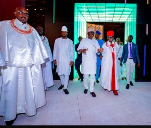 Sanwo-Olu Hosts Oba Of Benin In Lagos (Photos)