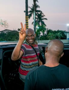 Tony Elumelu Reunites With His Standard Trust Bank Team