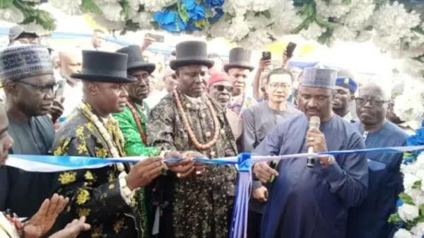 FG Inaugurates PH-Aba Train Service - Declares Free Ride For Four Days