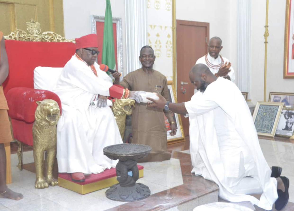 Oba of Benin Receives Returned Artefacts from Germany - Pledges To Preserve Edo Heritage