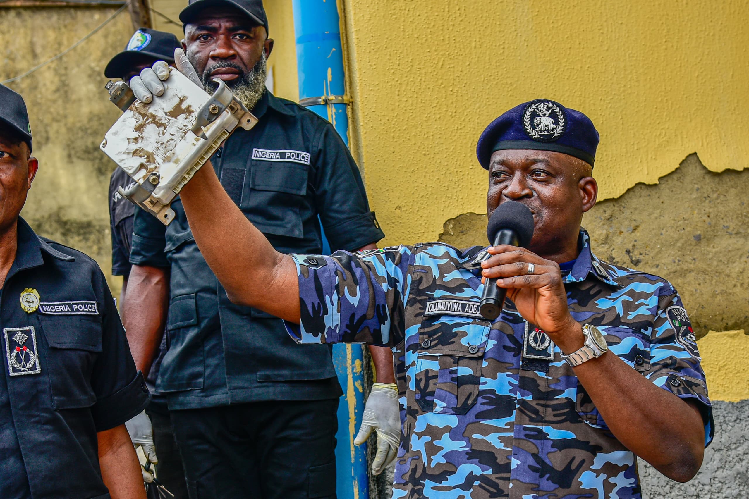 Police Arrest 2726 Suspects - Rescue 207 Kidnapped Victims In One Month