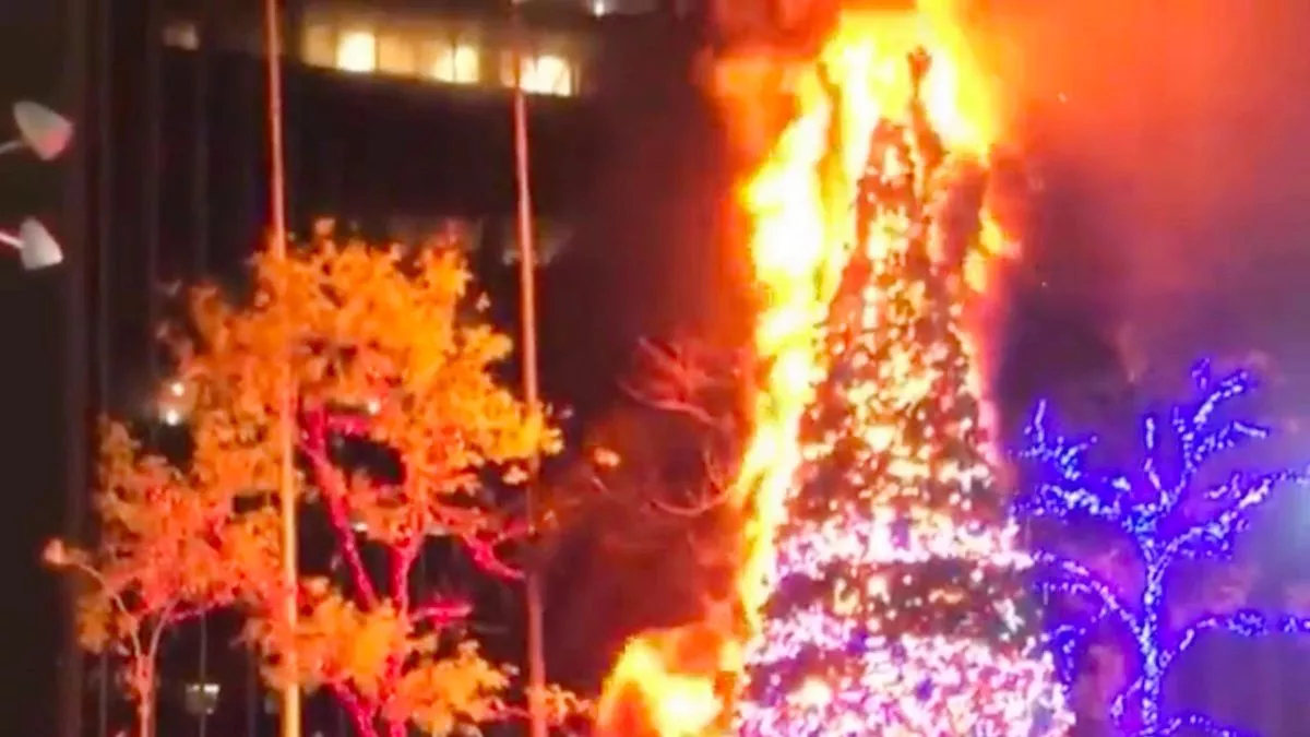 Protest In Syria Afree Masked Gunmen Set Christmas Tree On Fire