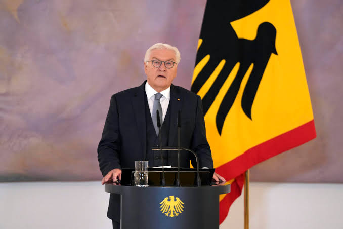 German President Dissolves Parliament - Sets Election Date
