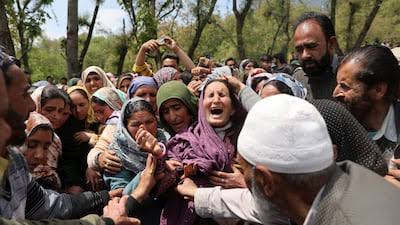 India Closes Main Border Crossing With Pakistan After Deadly Kashmir Attack