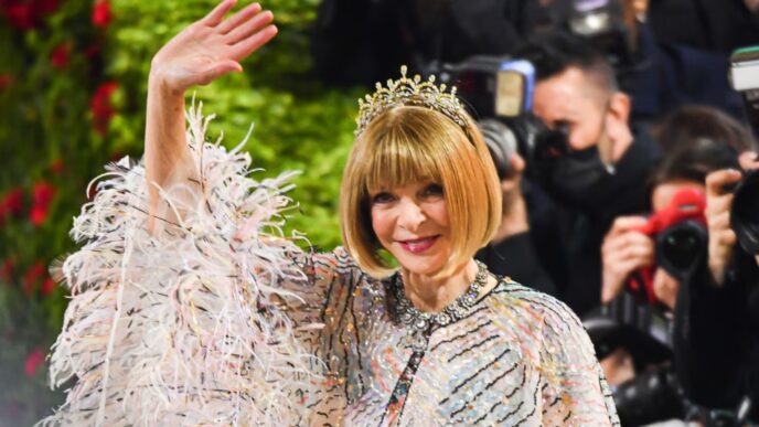Anna Wintour Steps Down As US Vogue Editor-in-Chief After 37 Years