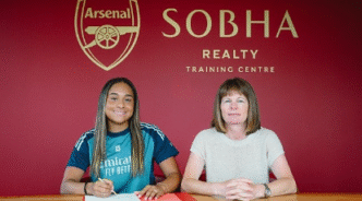 Arsenal Sign Liverpool’s Smith In Women’s World Record Deal