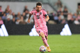 Messi Suffers Hamstring Fatigue Weeks Before World Cup