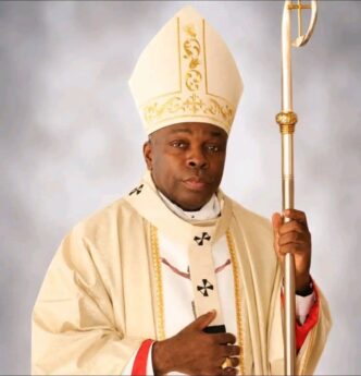 Oshiomhole Mourns Catholic Archbishop Akubeze