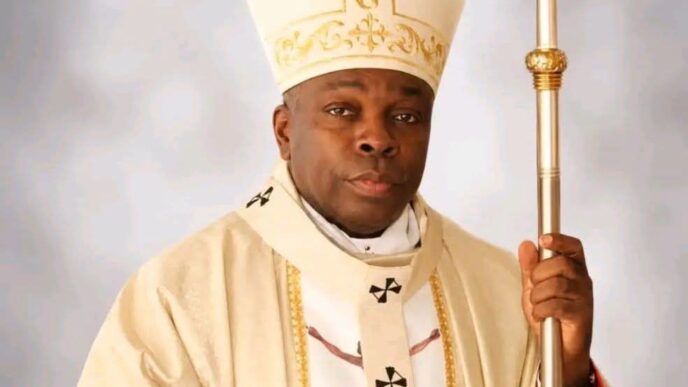Oshiomhole Mourns Catholic Archbishop Akubeze